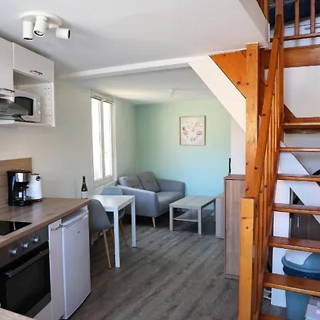 Hébergement de vacances Sweet Riva - Duplex Chaleureux Proche Bourg De *